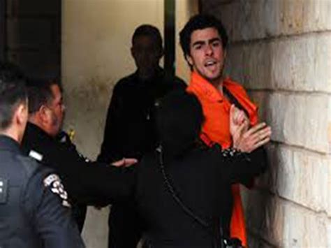 Luigi Mangione suspect in UnitedHealthcare CEO killing fights ...