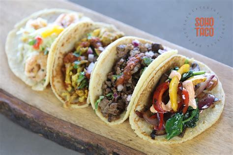 What Makes a Professional Taco Catering Service in Los Angeles?