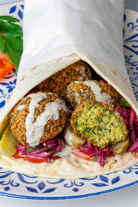 How To Make Falafel And Hummus Wrap