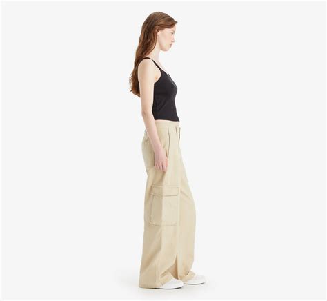 Baggy Cargo Women's Pants - Tan | Levi's® US