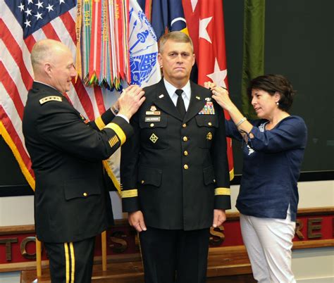 TRADOC welcomes new deputy commanding general | Article | The United ...