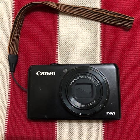 Canon PowerShot S90 Camera Digital CCD, Photography, Cameras on Carousell