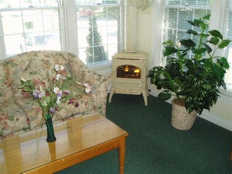 Cedar Court Inn (Fish Creek) - Inn Reviews & Photos - TripAdvisor