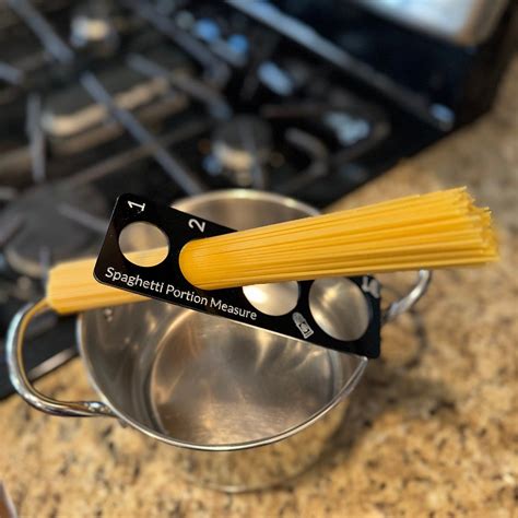 Spaghetti Portion Measuring Tool | Spaghetti portion, How to cook pasta, Measurement tools