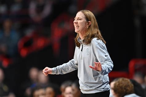 USC HC Lindsay Gottlieb shares adorable moments of son, Jordan, meeting ...