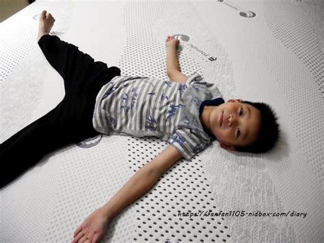 床墊推薦【床墊奈奈】悅夢親水涼感薄墊 #涼感紗 #透氣舒適 #柔軟支撐 | LINE購物