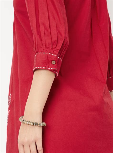 Buy Kalki x Max Women Embroidered Straight Kurti Set Online at just Rs ...