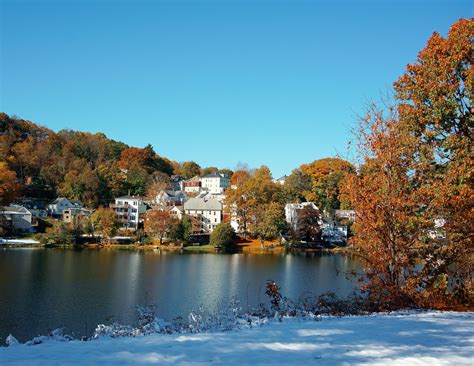 The Most Snake Infested Lakes in Massachusetts