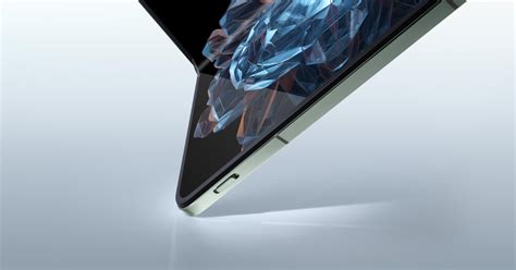 OnePlus Miracle Fold Collection