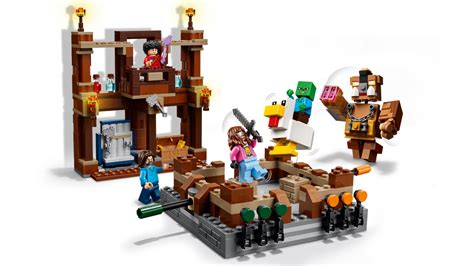 Minecraft® Woodland Mansion Fighting Ring Gamer Toy with Mob Figures 2 ...