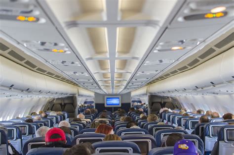Best seats in airplane - how to maximize comfort on a long flights
