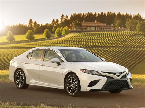 Fotos de Toyota Camry SE USA 2017 2017