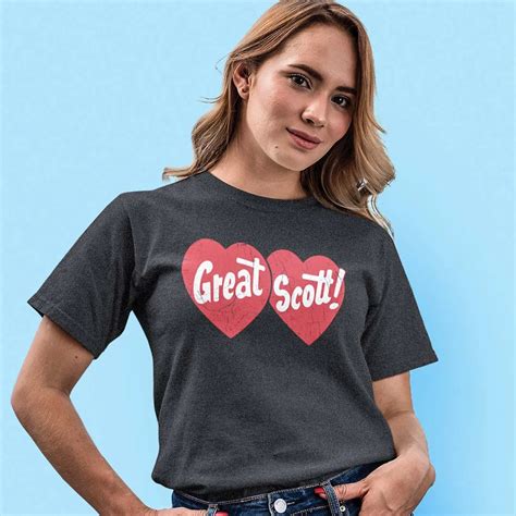 Great Scott Grocery Detroit Unisex Retro T-shirt – Bygone Brand