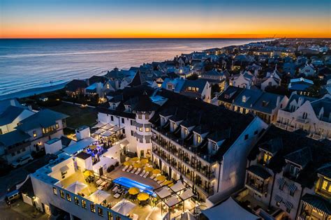 The Pearl Hotel | St. Joe Collection