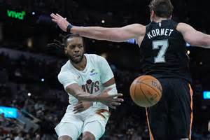 Cavs heed Kenny Atkinson’s message and a bold lineup change pays off ...