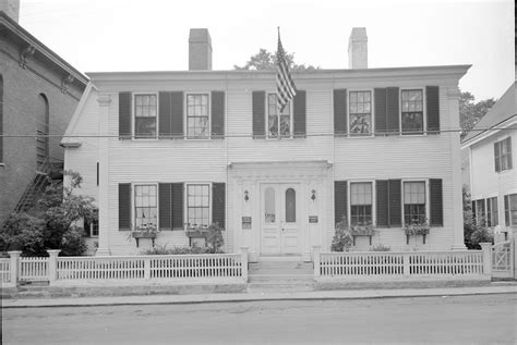 Skidompha's History - Skidompha Public Library