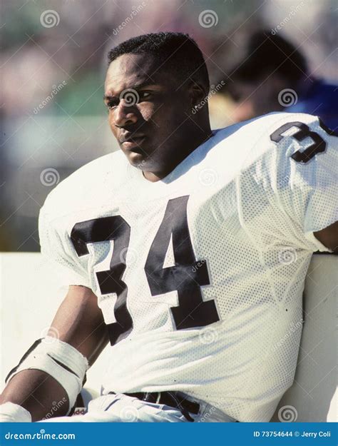 Bo Jackson Los Angeles Raiders Editorial Stock Image - Image of carry ...