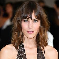 Lob Hairstyles With Bangs by Lobs With Bangs Haircut And Hairstyle Ideas Instyle Lob Hairstyles With Bangs