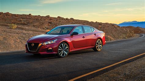 The Nissan Altima SR 2.0 Is a 2019 Automobile All-Star | Automobile Magazine