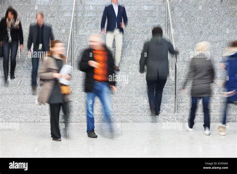People Walking Up Stairs 的图像结果