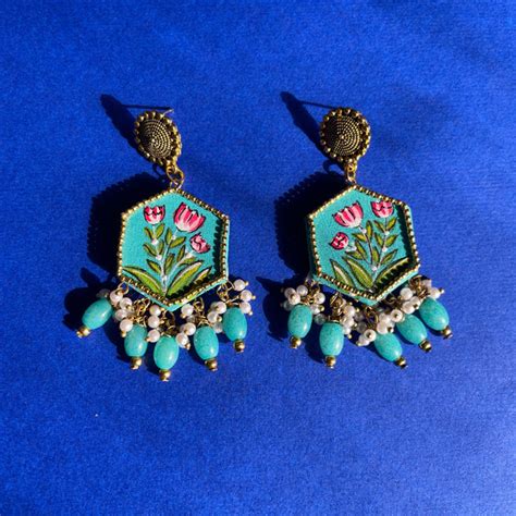 Buy Handmade,Handcrafted Jewellery Online In India – KHOJ.CITY