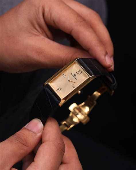 Franklord Royal Gold Heritage – Gold Dial Slim Rectangular Watch for Men