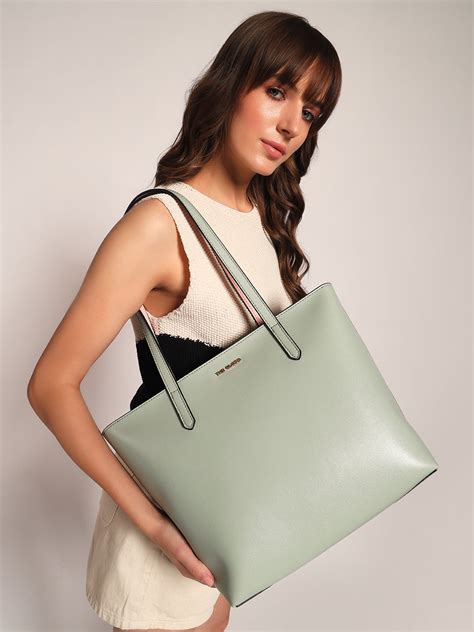 Buy Tote Bags for Women Online in India | The Gusto