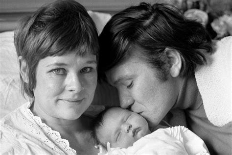 At 88 Judi Dench Can't See & Work Has Gotten 'Impossible' - Despite ...