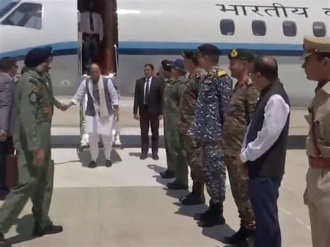 Army and Police eliminate 6 terrorists in 2 J&K operations; In a 1st ...