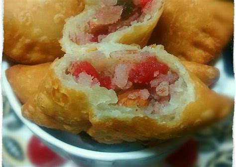 Dry Fruits 'N' Poha Samosa Recipe by Sukanya - Cookpad