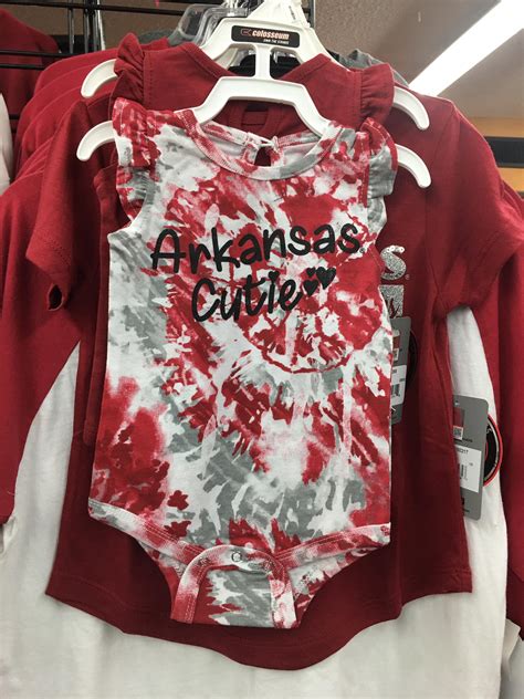 Arkansas Razorbacks Apparel | Turner's Framing, Gifts & Gallery