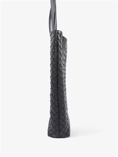 Bottega Veneta Intrecciato Tote Black Leather | Luxe Collective