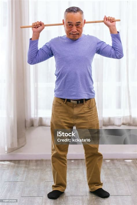 Old People Exercise 的图像结果