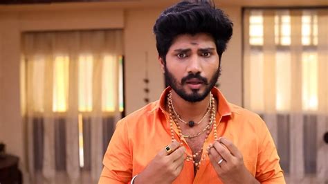 Watch Rettai Roja TV Serial Webisode of 9th July 2021 Online on ZEE5