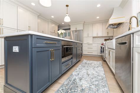 Modern St. Louis Kitchen Remodel with Custom Cabinetry & More