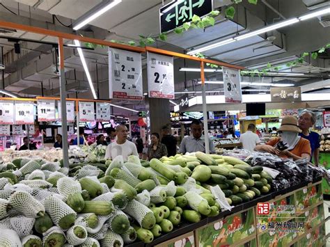 台风“杜苏芮”逼近 福州超市货足价稳