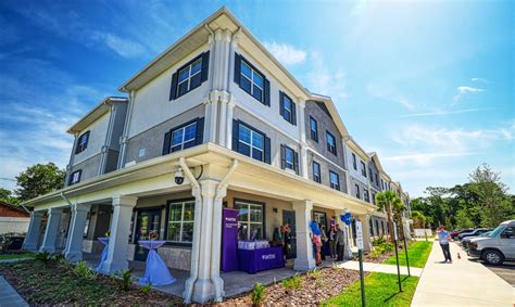 Orlando opens new affordable housing on Mercy Drive