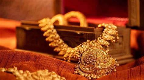 Gold Rate: Record high on MCX driven by US Fed Rate cut hopes