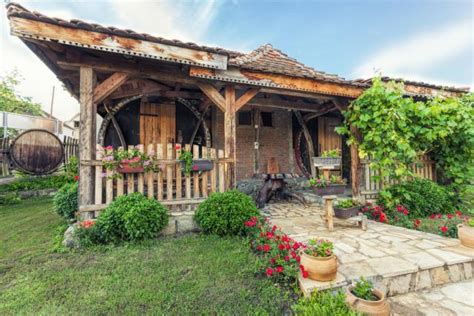 Nikad jeftinije u Srbiji - vikendice za 3.500 € - B92