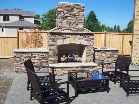 Outdoor Kitchens & Fireplaces | All American Chimney