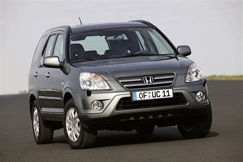 HONDA CR-V Specs, Performance & Photos - 2004, 2005, 2006, 2007 ...