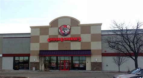 CHUCK E. CHEESE, Arlington Heights - Menu, Prices & Restaurant Reviews ...
