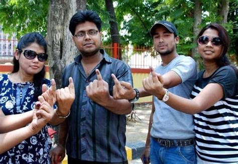 West Bengal Elections 2016 Phase 3 - Photos,Images,Gallery - 41216