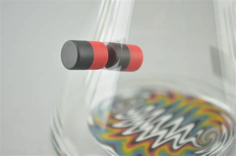 SCRUBBERZ - Magnetic Bong Scrubber & Cleaner Kit - The Dab Lab