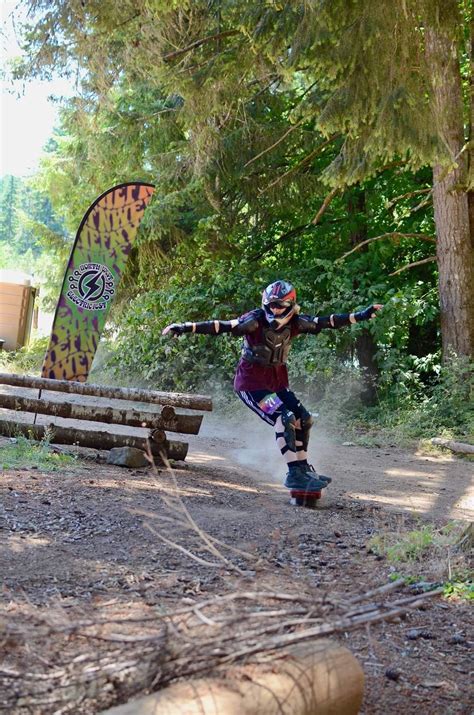 Northwestelectricfest trail build weekend , Havenroot, Veneta, 11 July ...