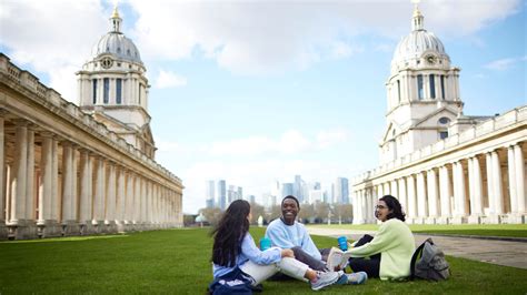 Real Estate Degrees & Courses | Uni Compare