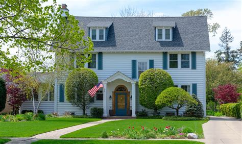 Vinyl Siding Colors For Colonial House Siding Images | Vinyl Siding