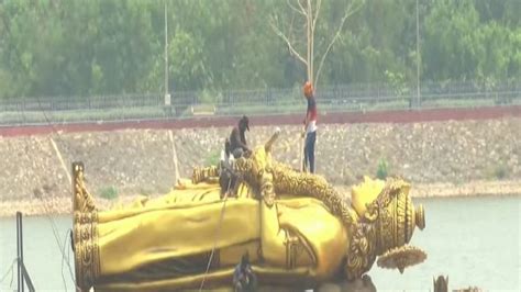 Khammam| NTR: ఖమ్మం ఎన్టీఆర్ విగ్రహంలో కీలక మార్పులు.. ఆ రెండు తొలగింపు ...