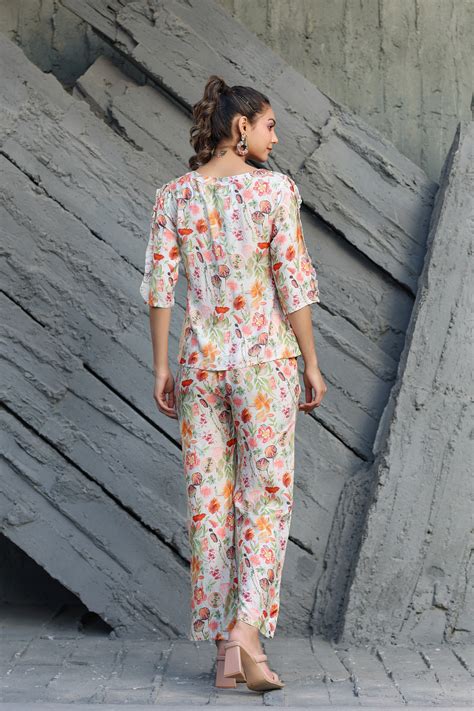 Spring Ruffles Sleeves on Off-white Muslin Silk Co-ord Set