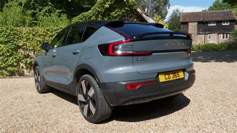 VOLVO C40 ESTATE 170kW Recharge Plus 69kWh 5dr Auto Lease Deals